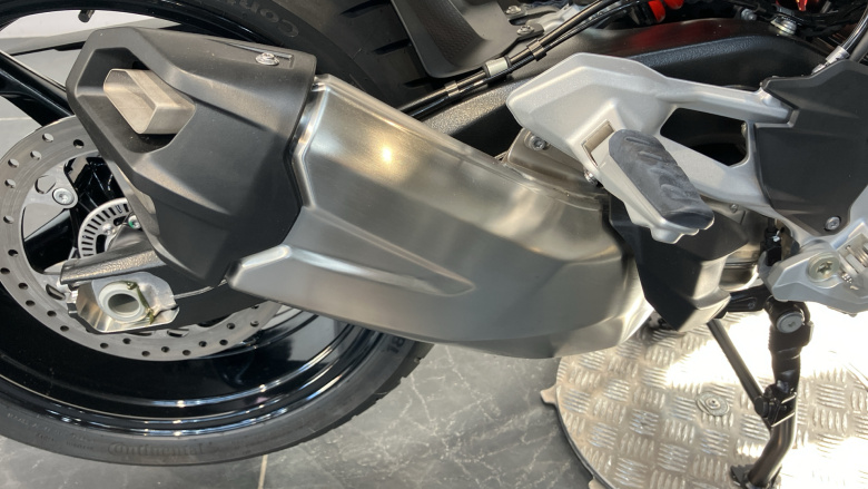 BMW F900 XR (25MY)